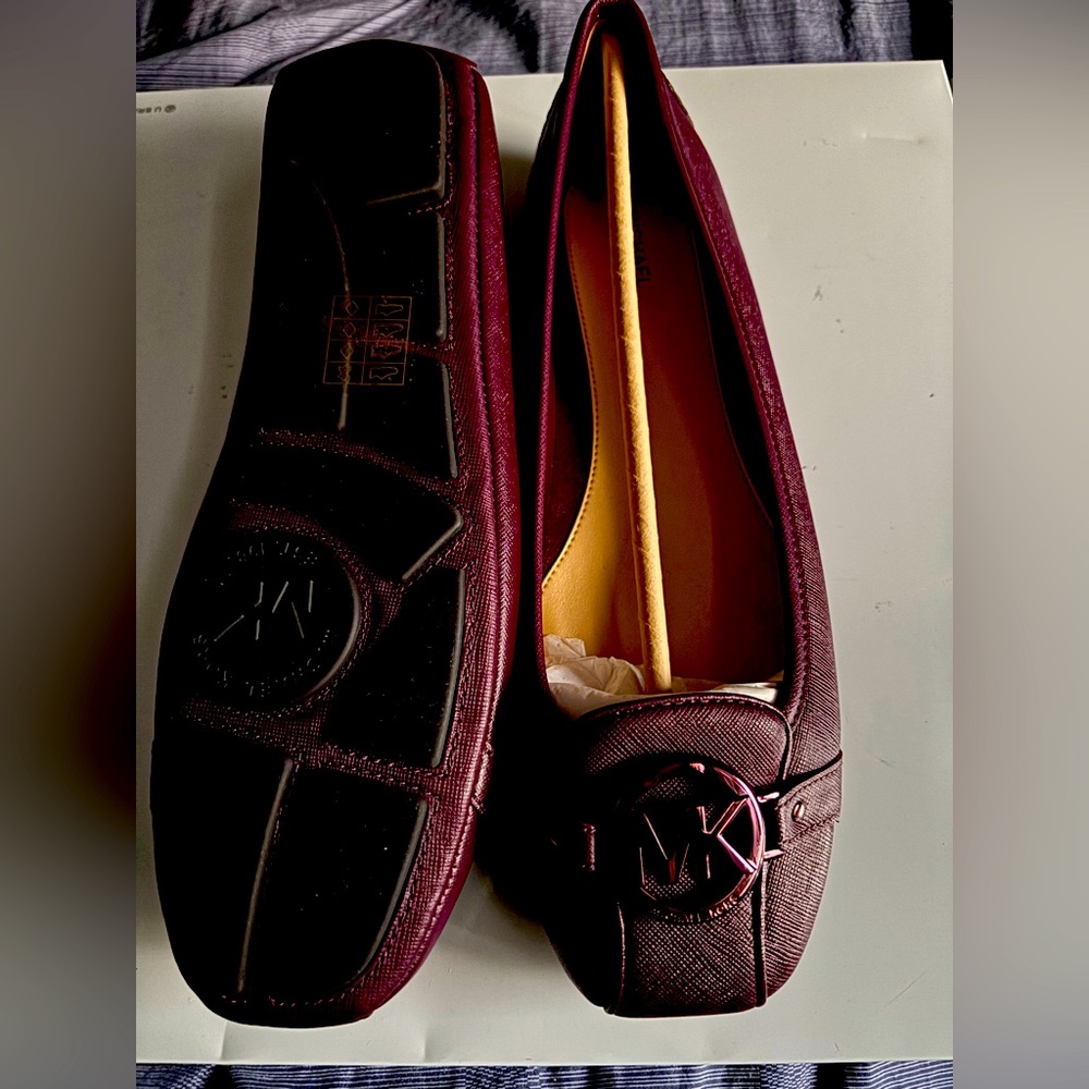 New Michael Kors Ballerina Flats, Size 11